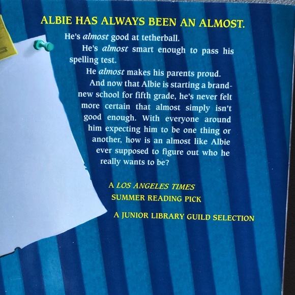 Set of 2 ~ Junior Novels ~ Absolutely Almost & Raymie Nightingale - Picture 4 of 8